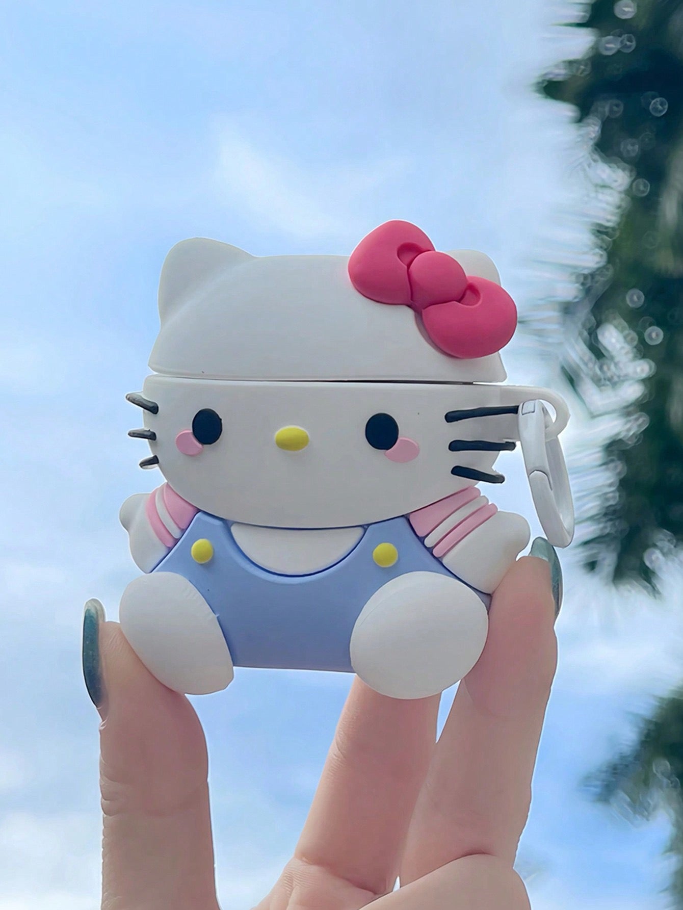 Hello Kitty AirPods Case