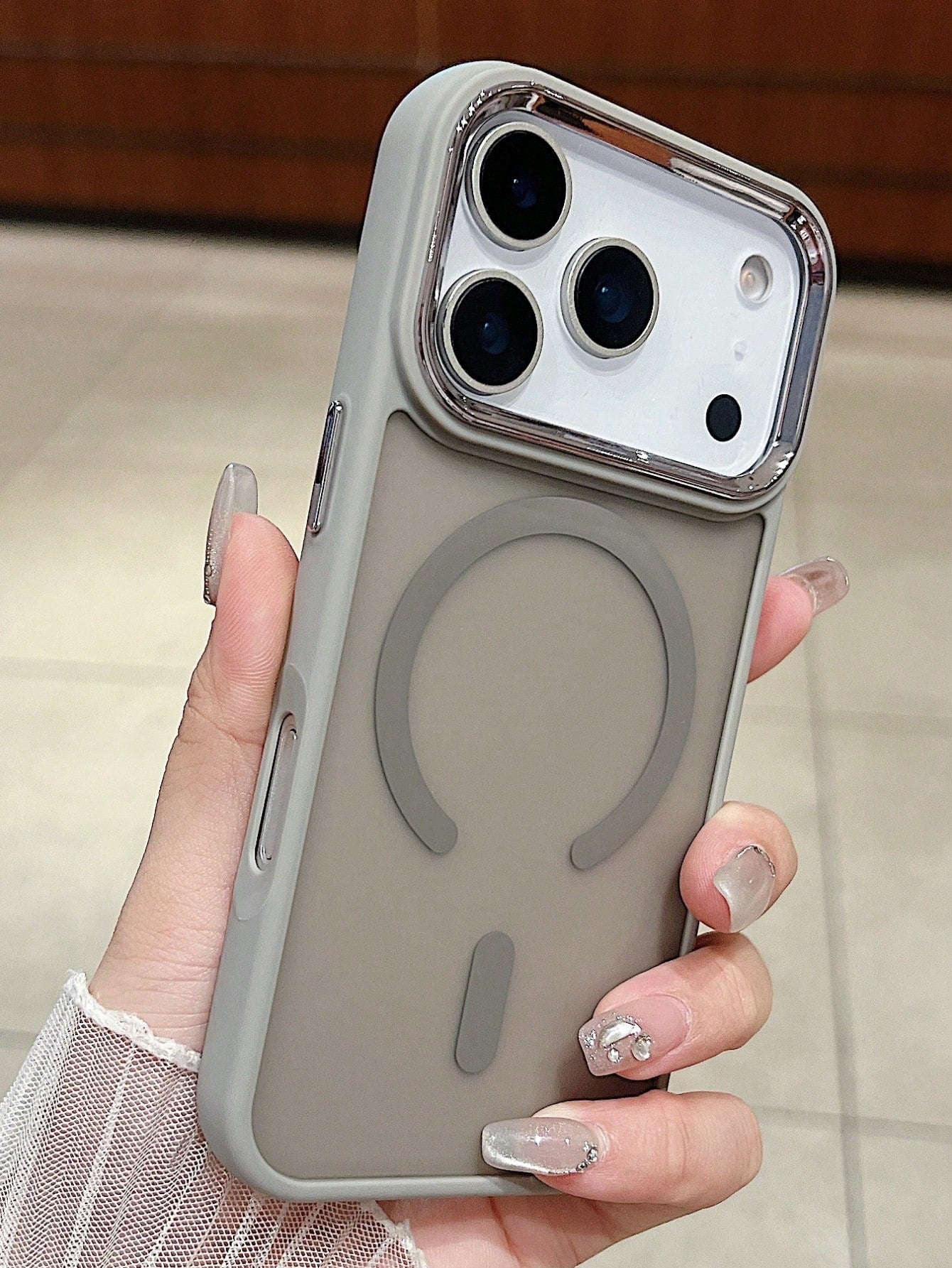 Electroplated Camera Bumper Magsafe Case