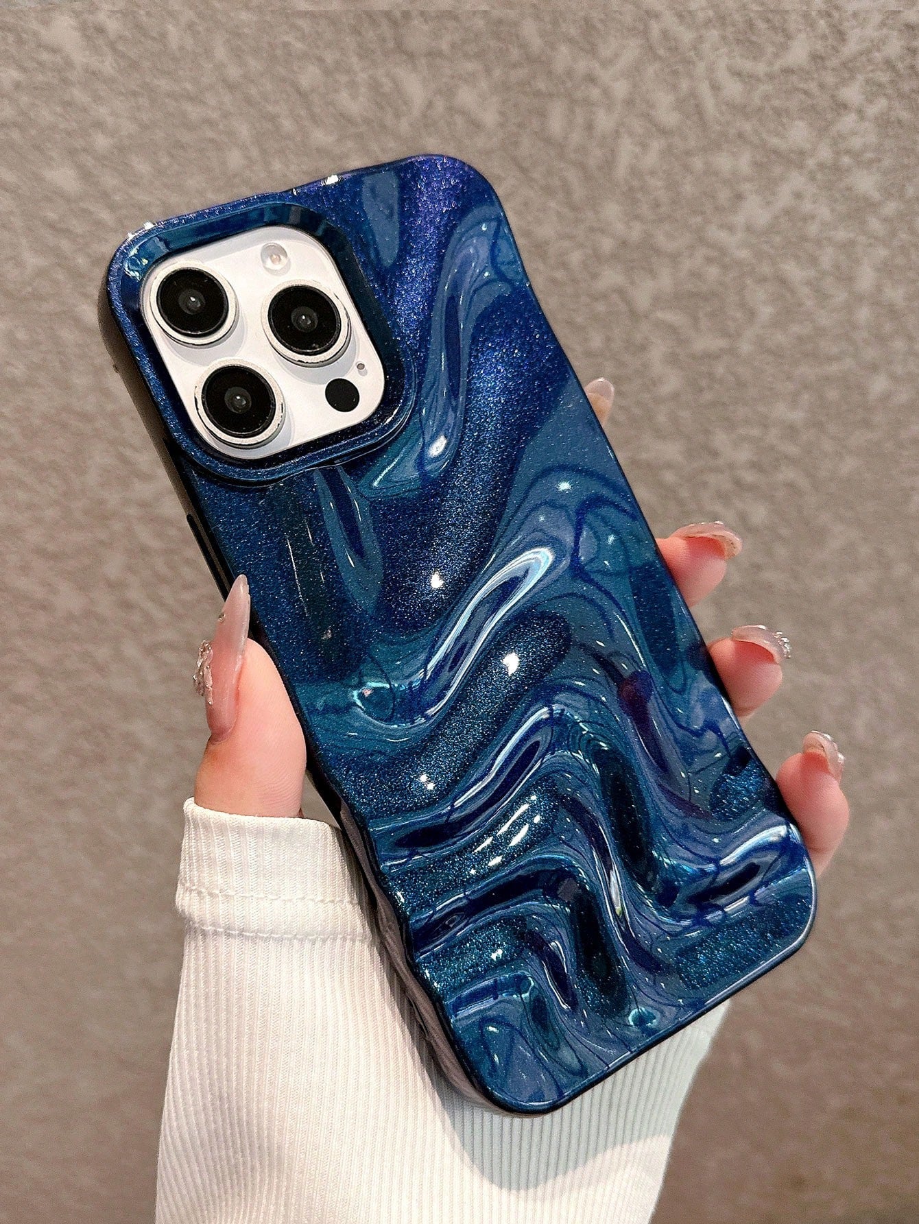 Water Wave Pattern Case