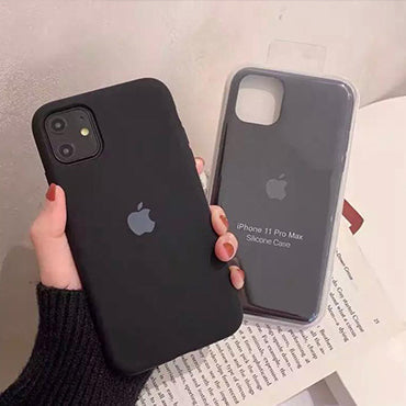 Apple Silicone Case - Black